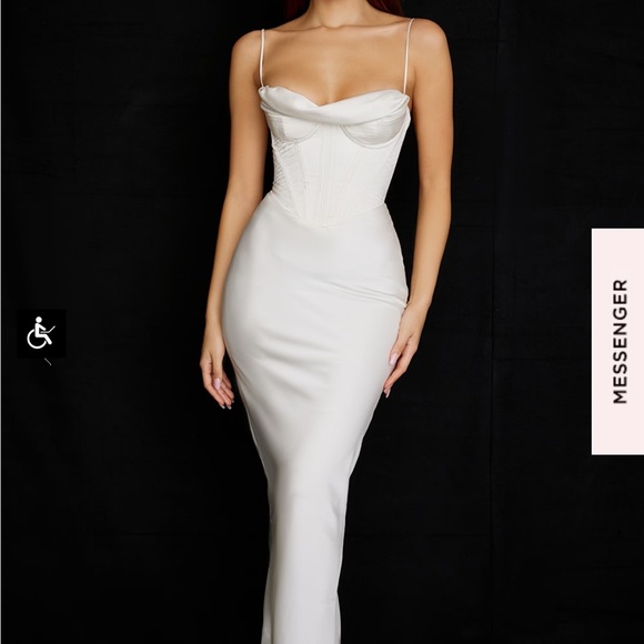 CHARMAINE House of CB 
IVORY CORSET MAXI DRESS - Picture 2 of 7